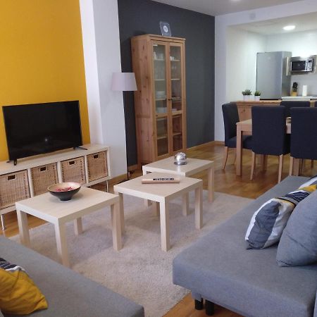 Apartamento Turistico Cigueena De Arguedas Exteriör bild