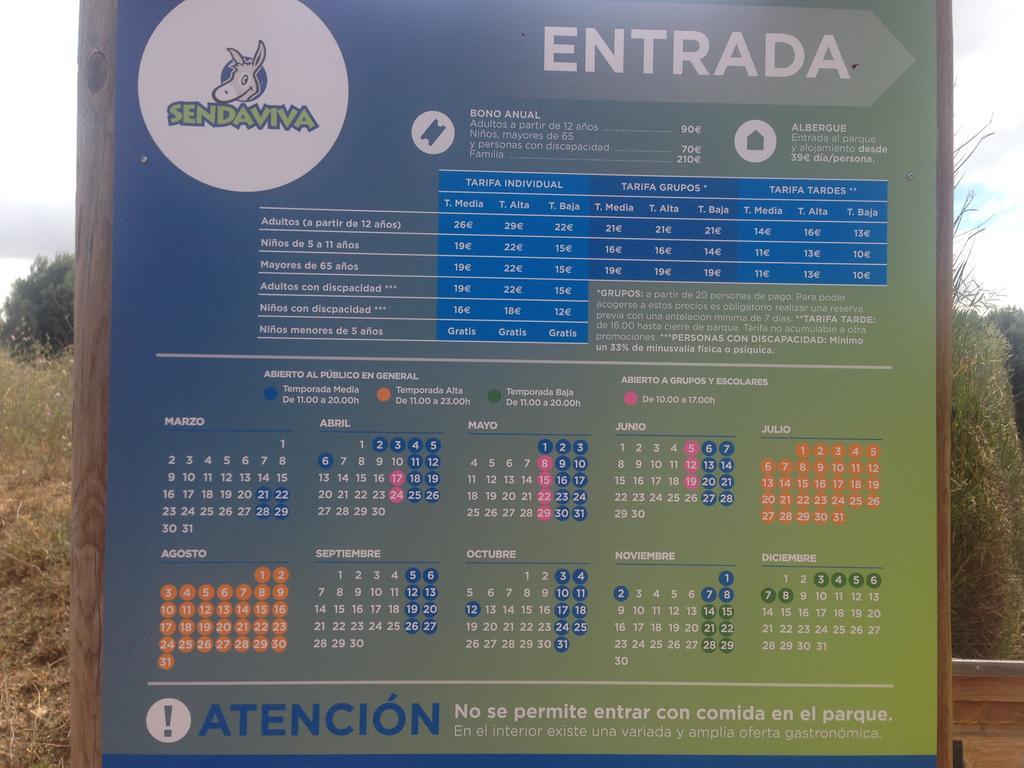Apartamento Turistico Cigueena De Arguedas Exteriör bild