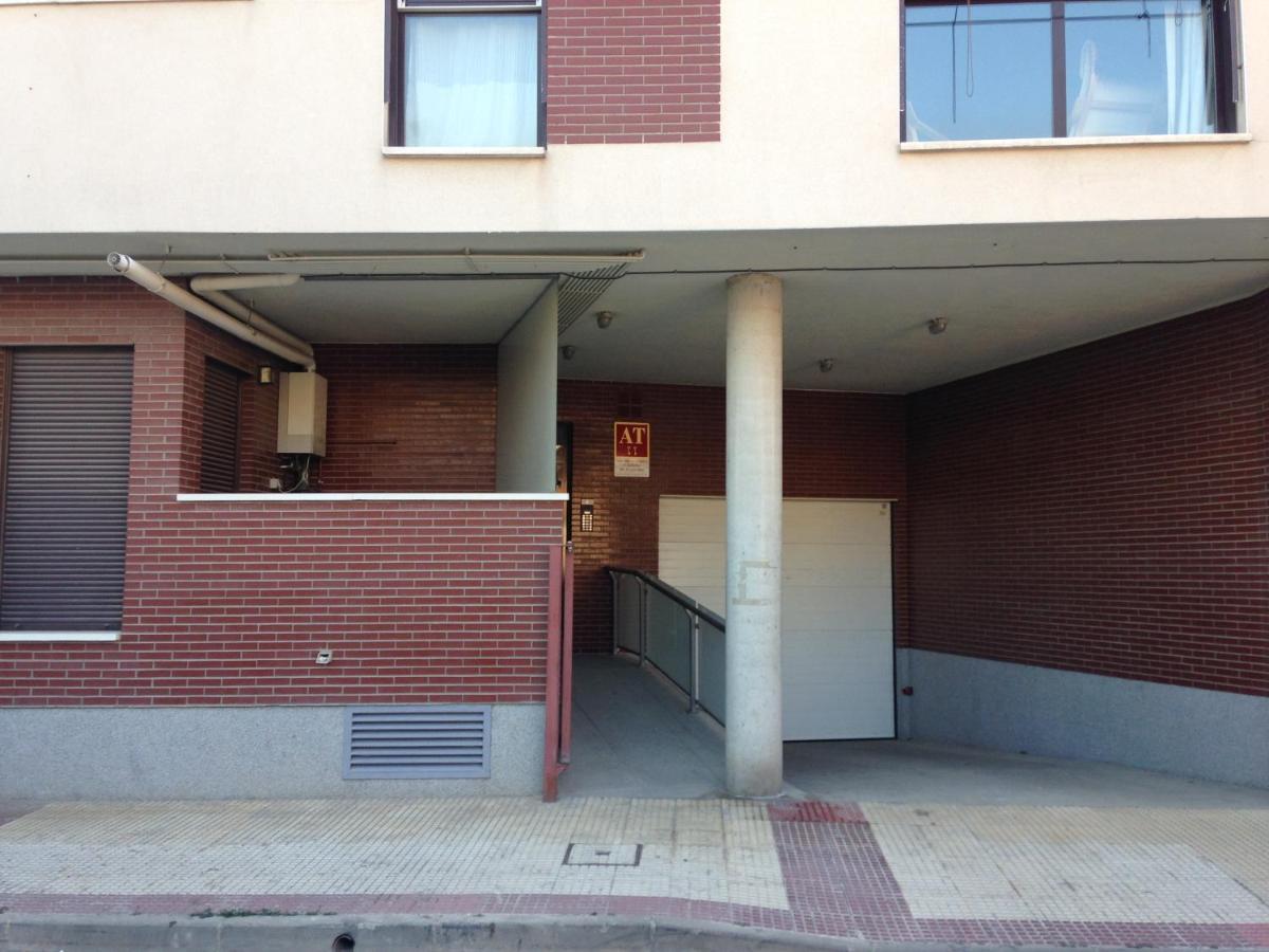 Apartamento Turistico Cigueena De Arguedas Exteriör bild